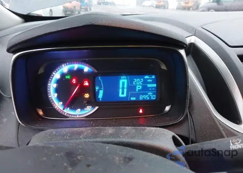 2016 Chevrolet Trax 1Ls z USA, uszkodzony, nr VIN 3GNCJNSB9GL246832